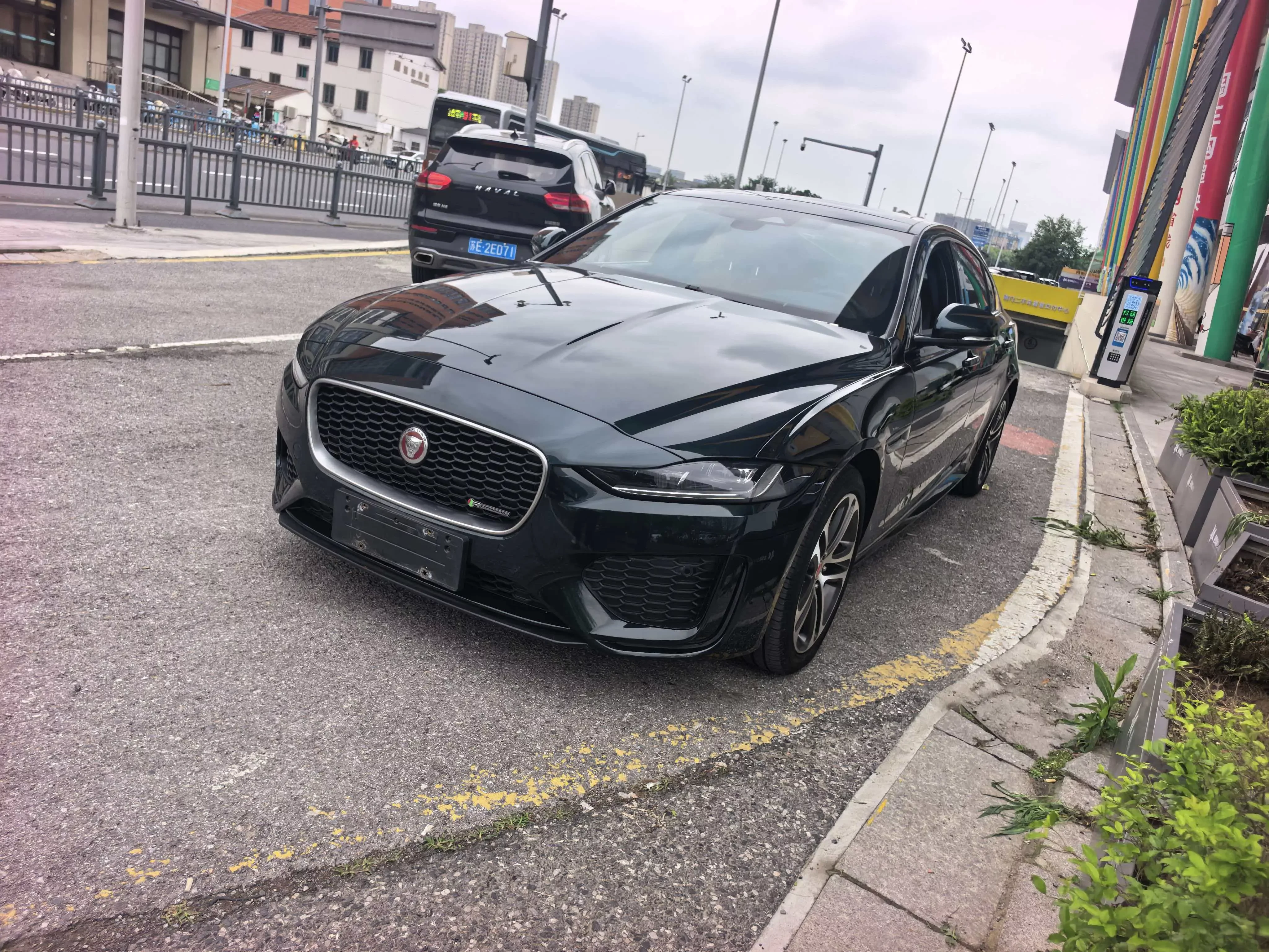 Jaguar XEL