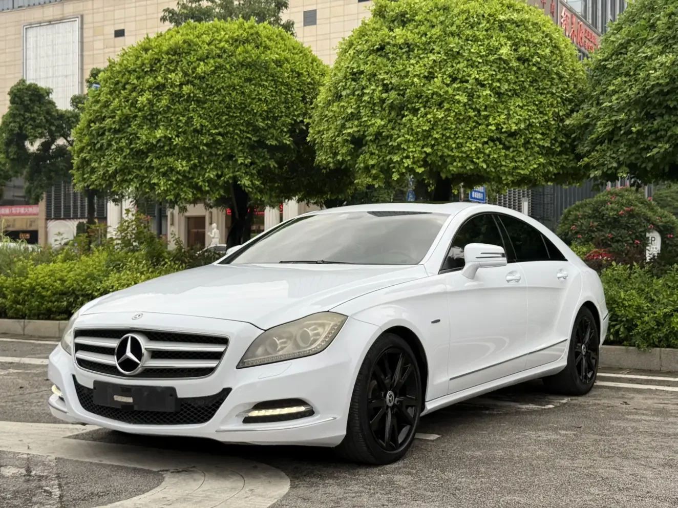 Mercedes-Benz CLS