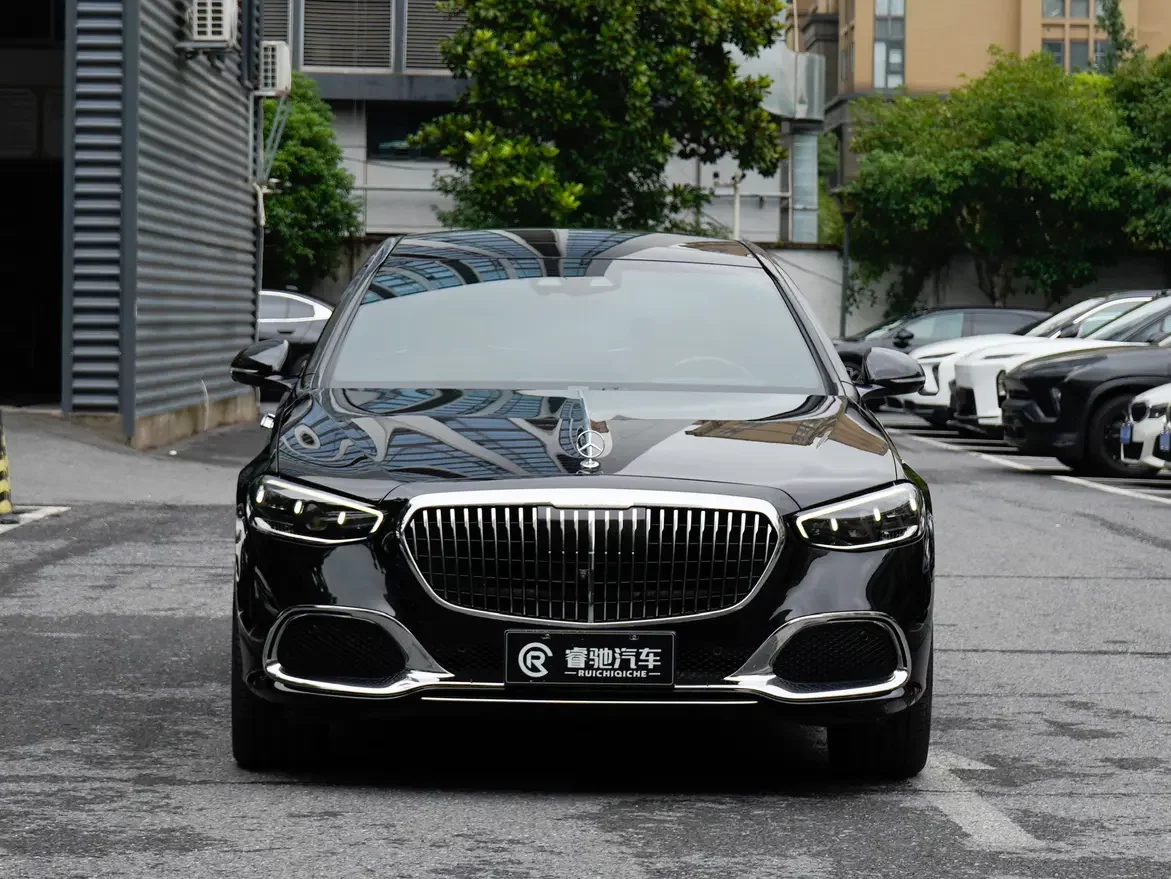Mercedes-Benz Maybach S-Class