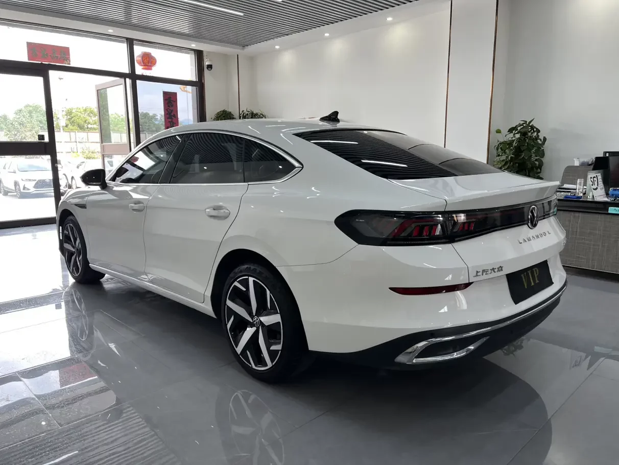 Volkswagen Lamando