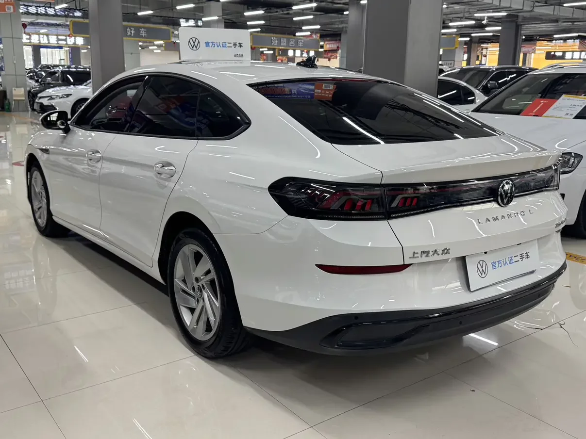 Volkswagen Lamando