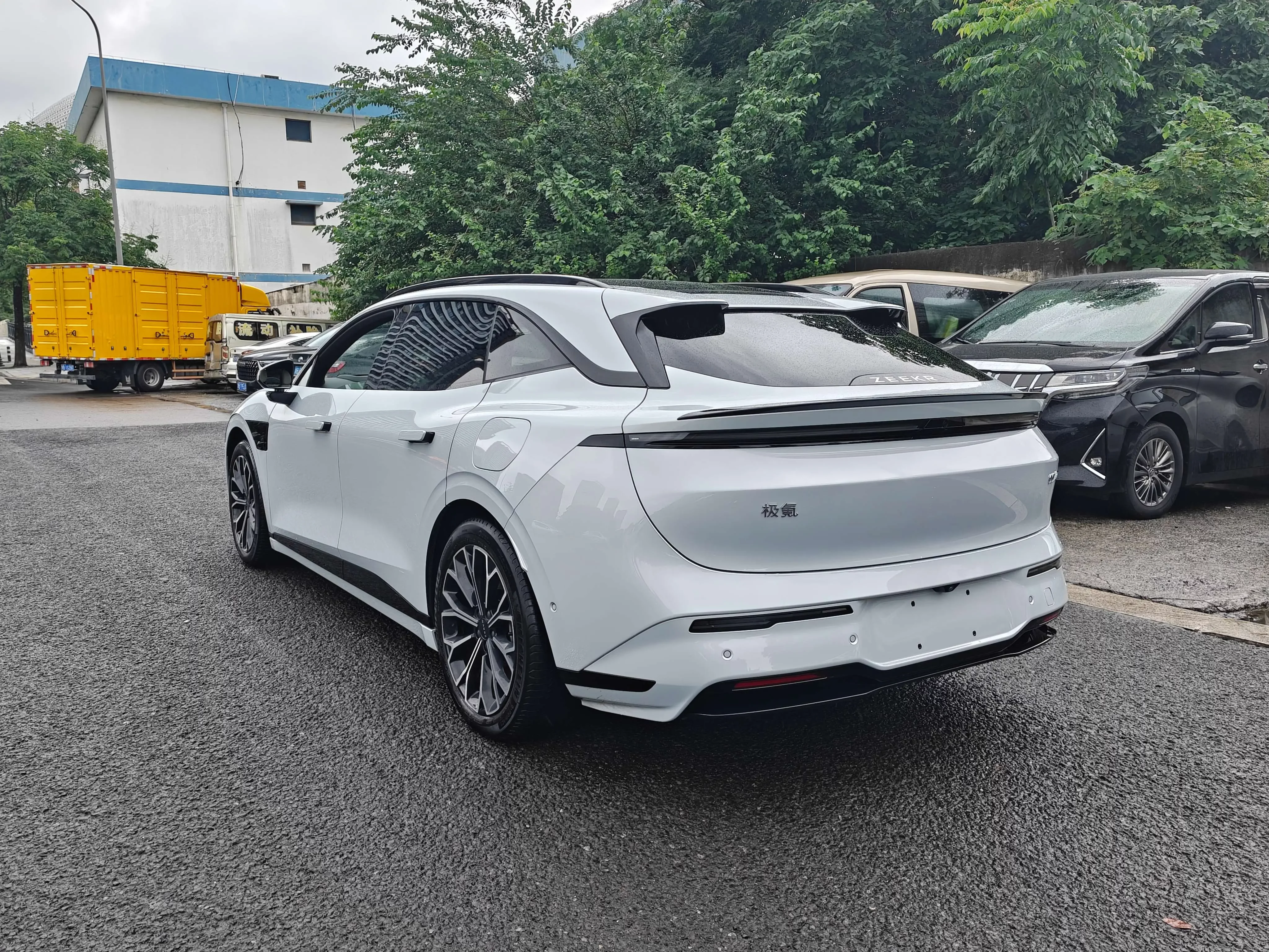 ZEEKR 007GT