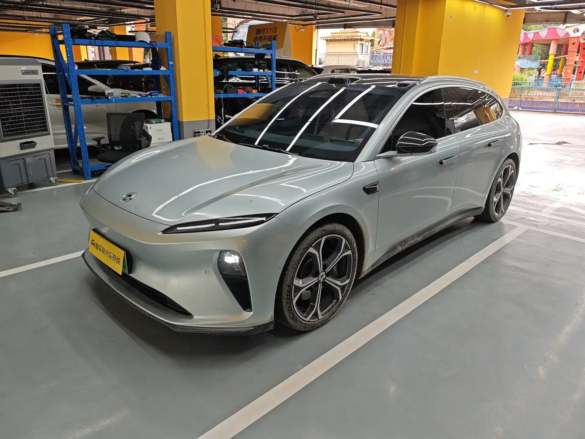 NIO ET5T  из Китая
