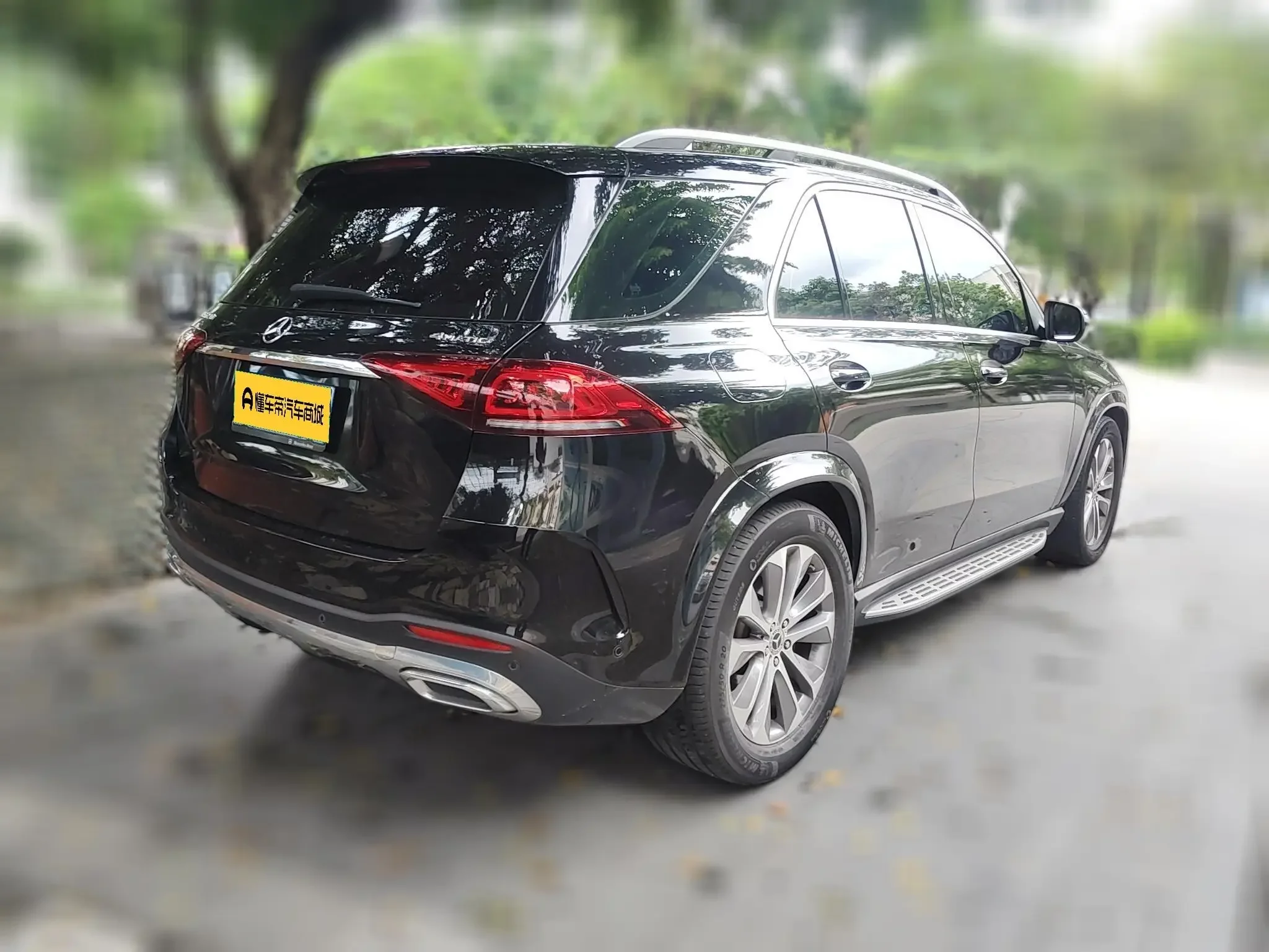 Mercedes-Benz GLE (Imported)