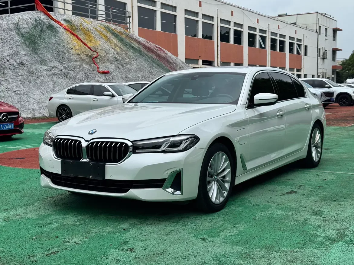 BMW 5 Series PHEV