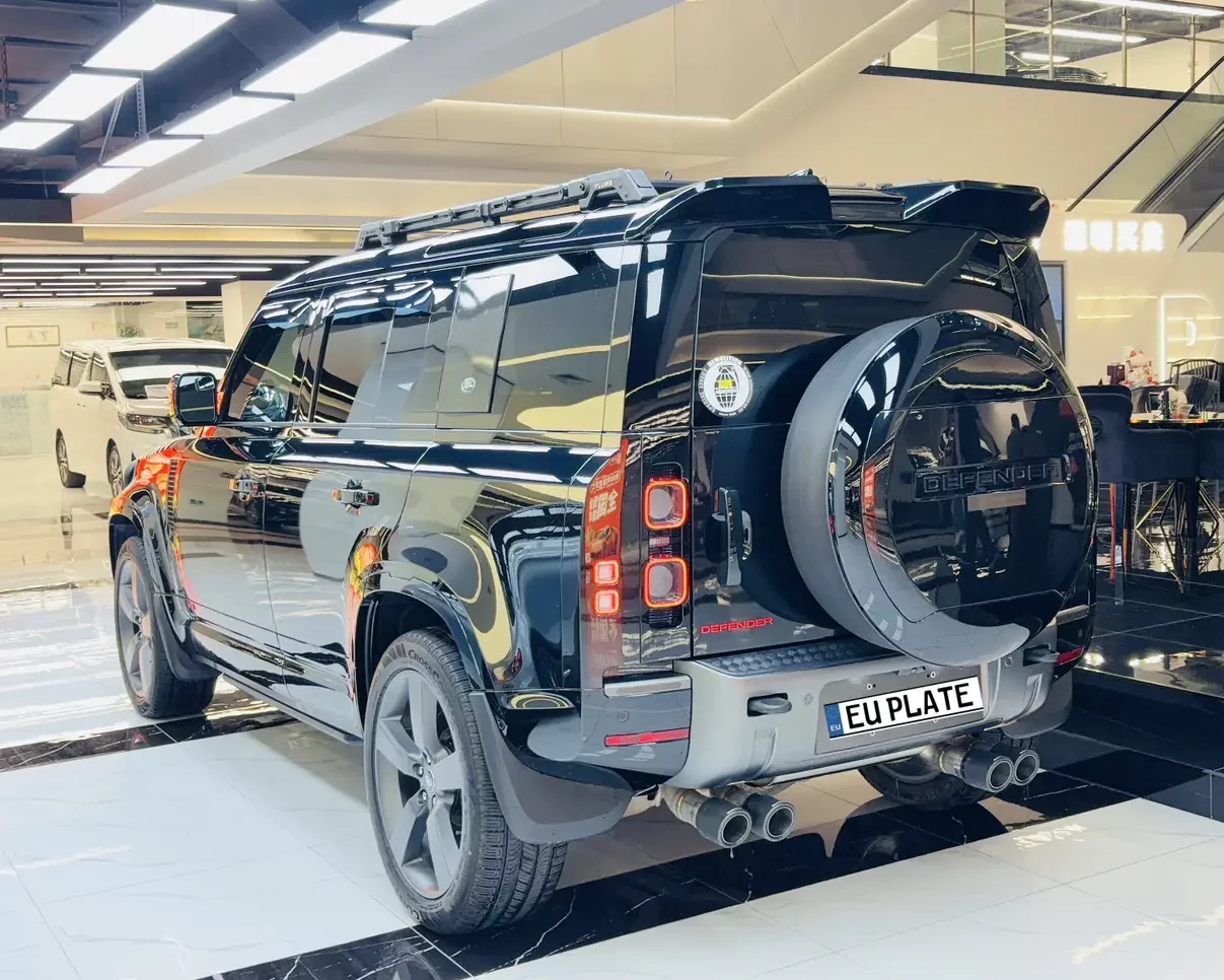 Land Rover guard
