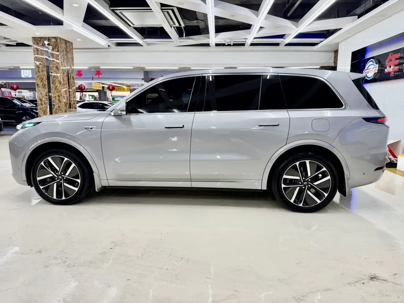 Lixiang L9