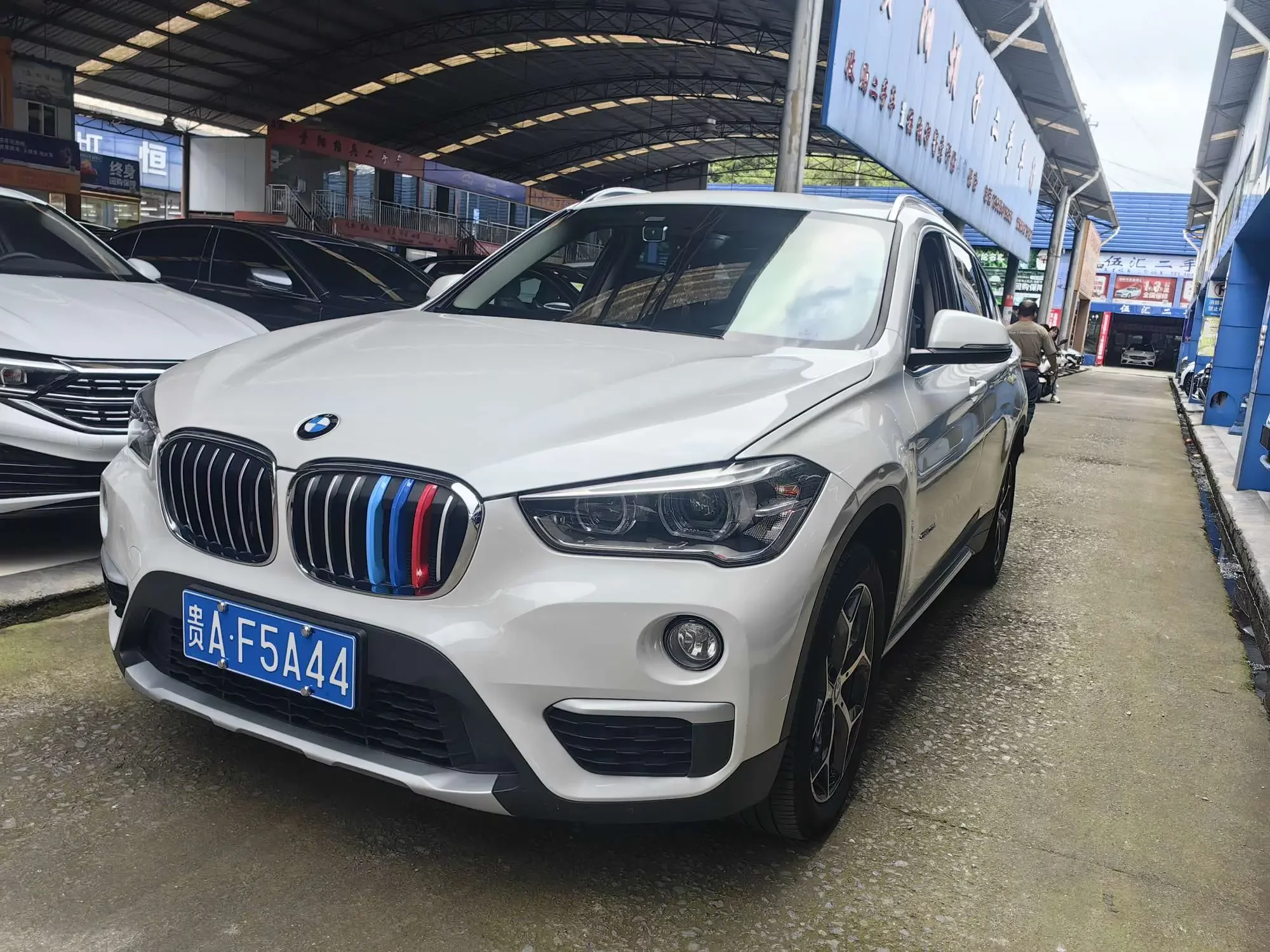BMW X1  из Китая