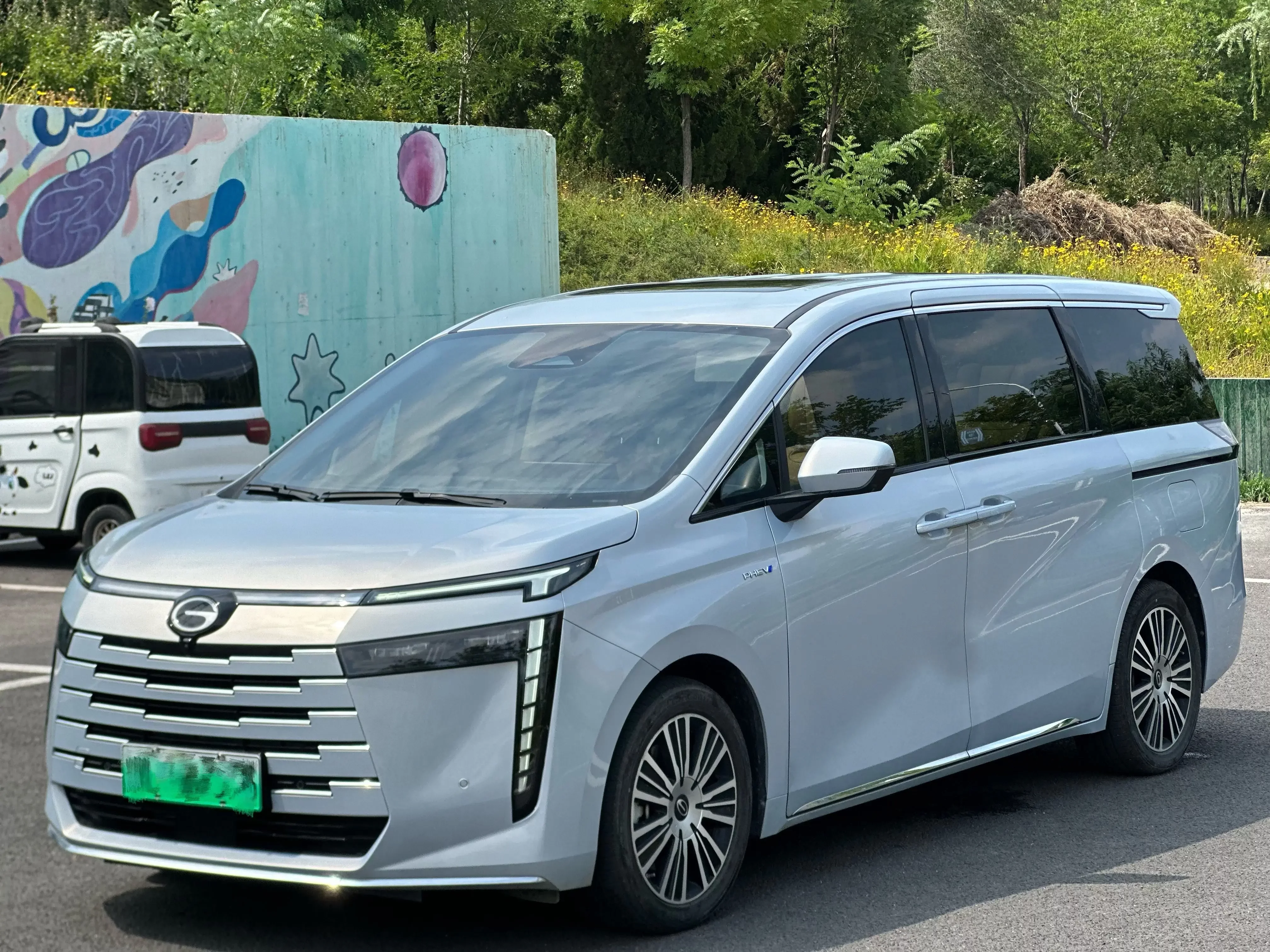 GAC Trumpchi E8 PHEV