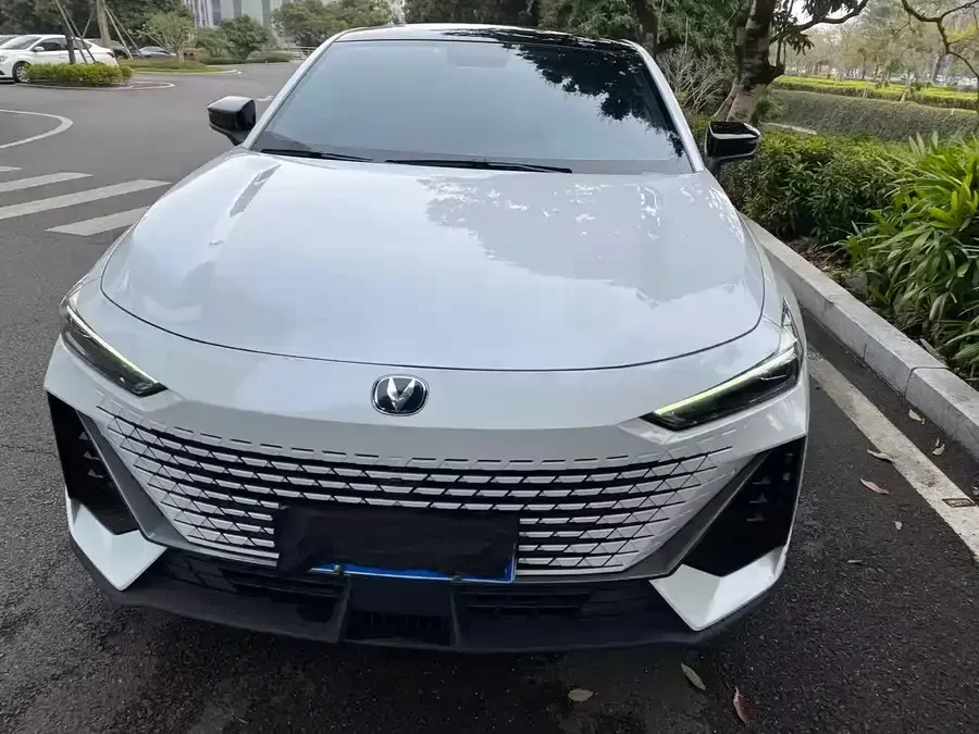 Changan UNI-V  из Китая