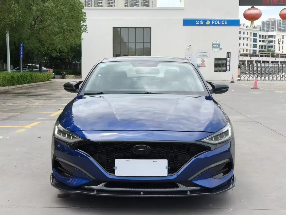 Hyundai Lafesta