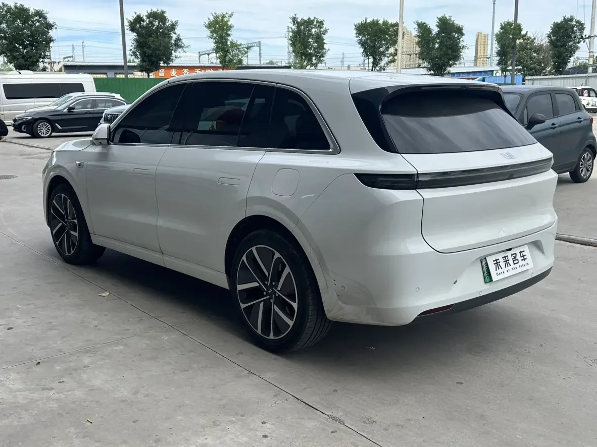 Lixiang L6