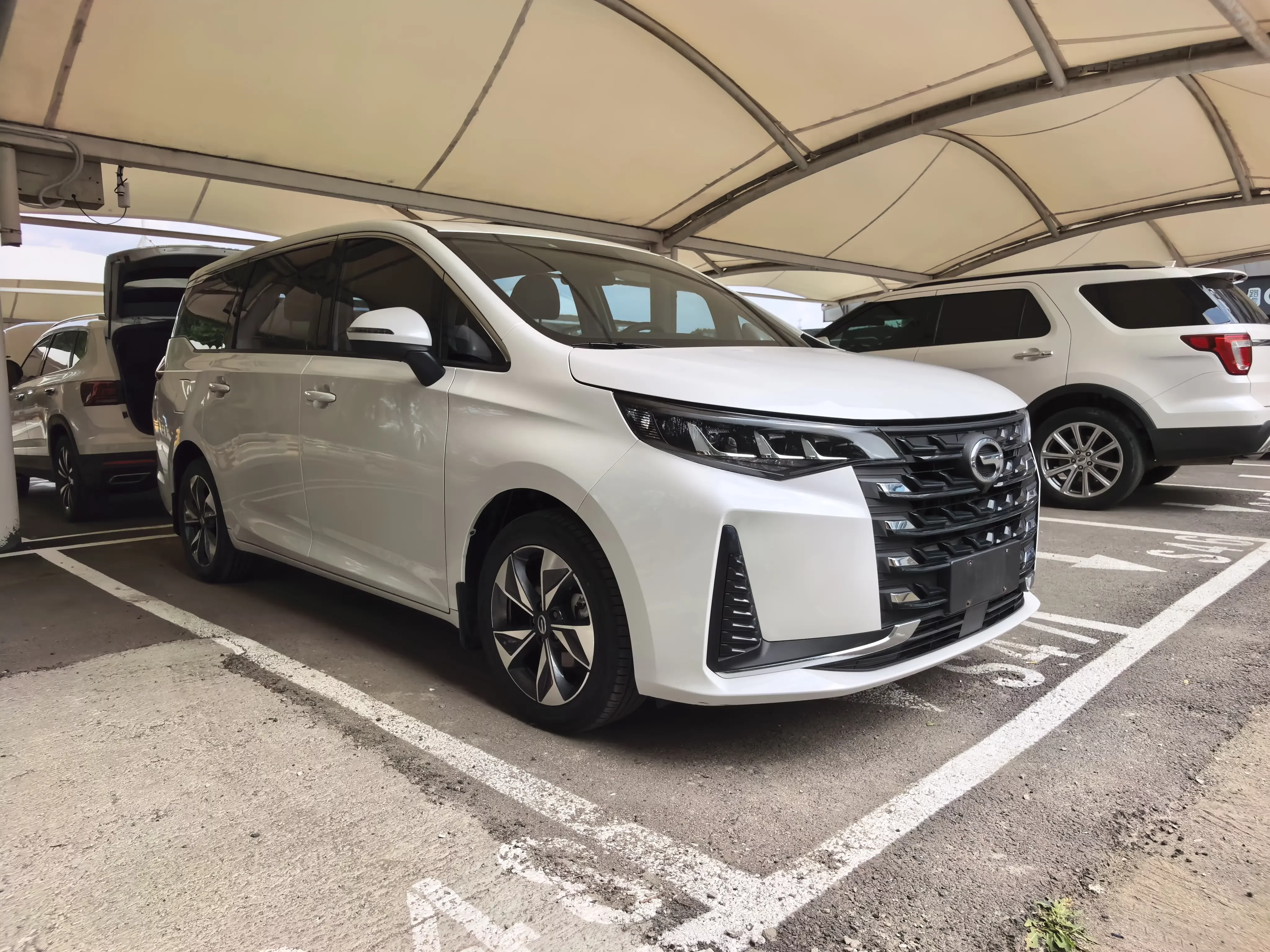 GAC Trumpchi M6