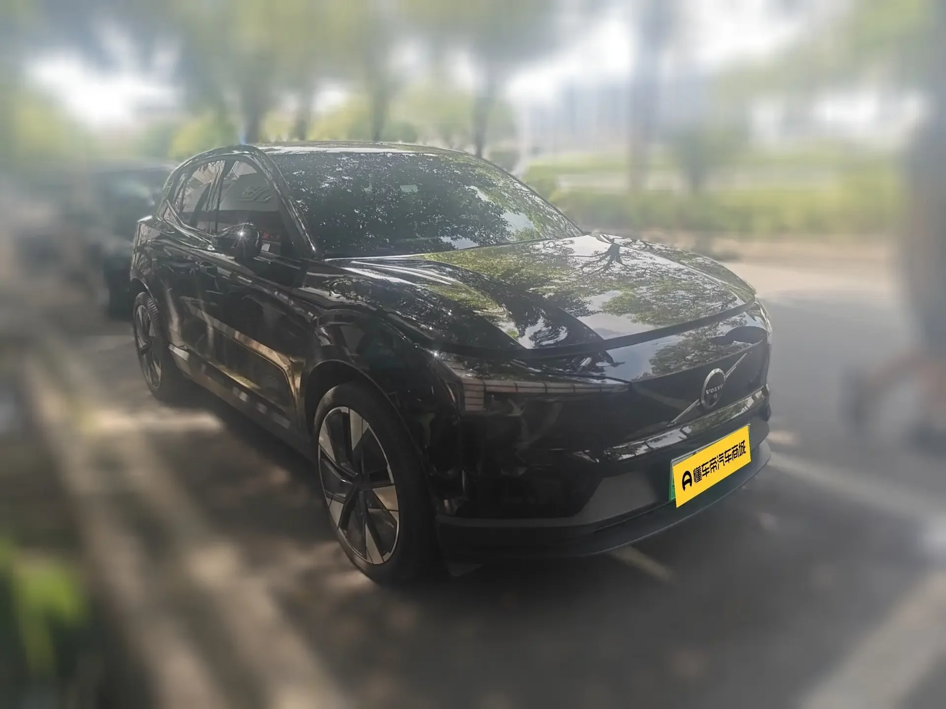 Volvo EX30