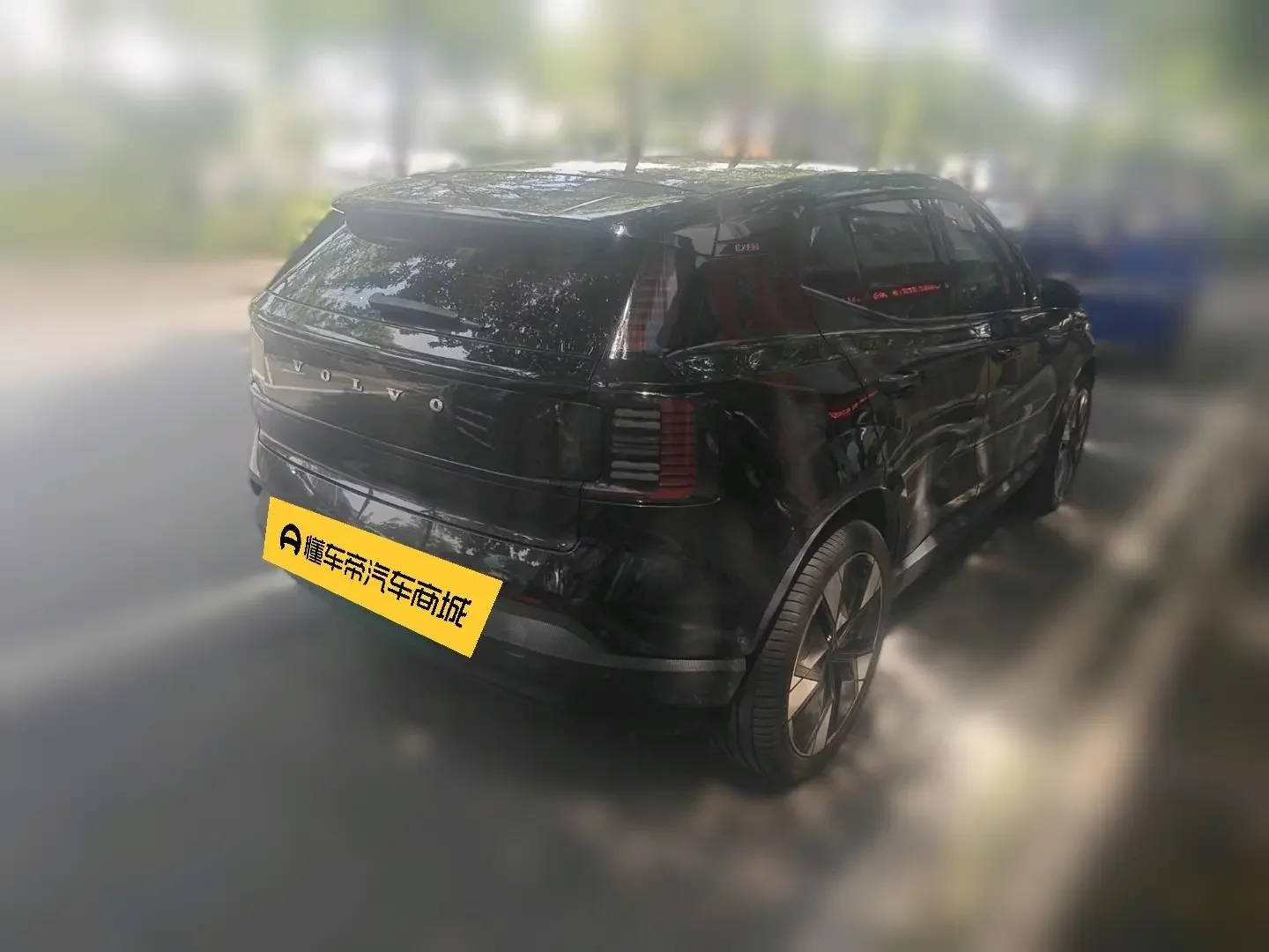Volvo EX30