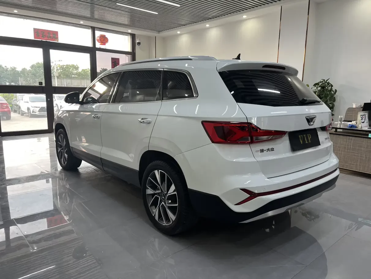 Jetta VS7