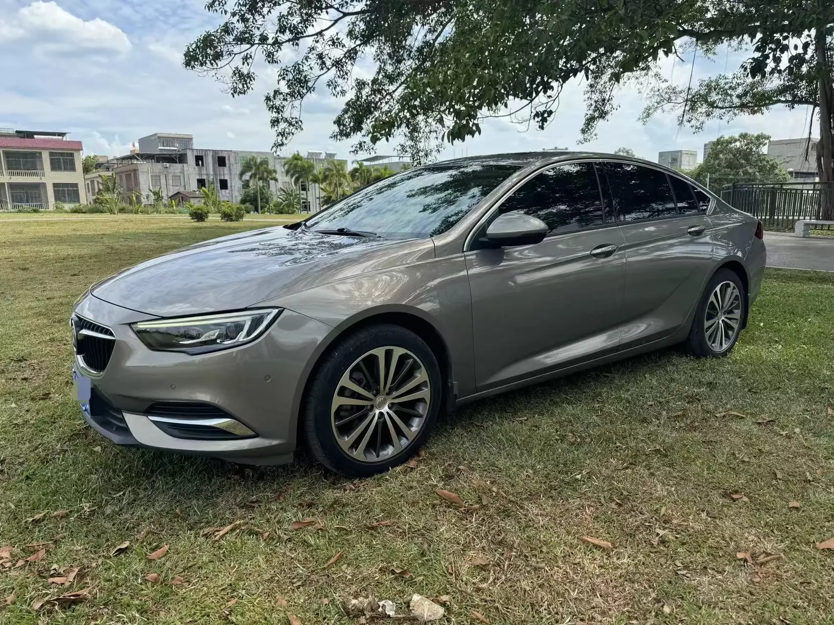 Buick Majesty