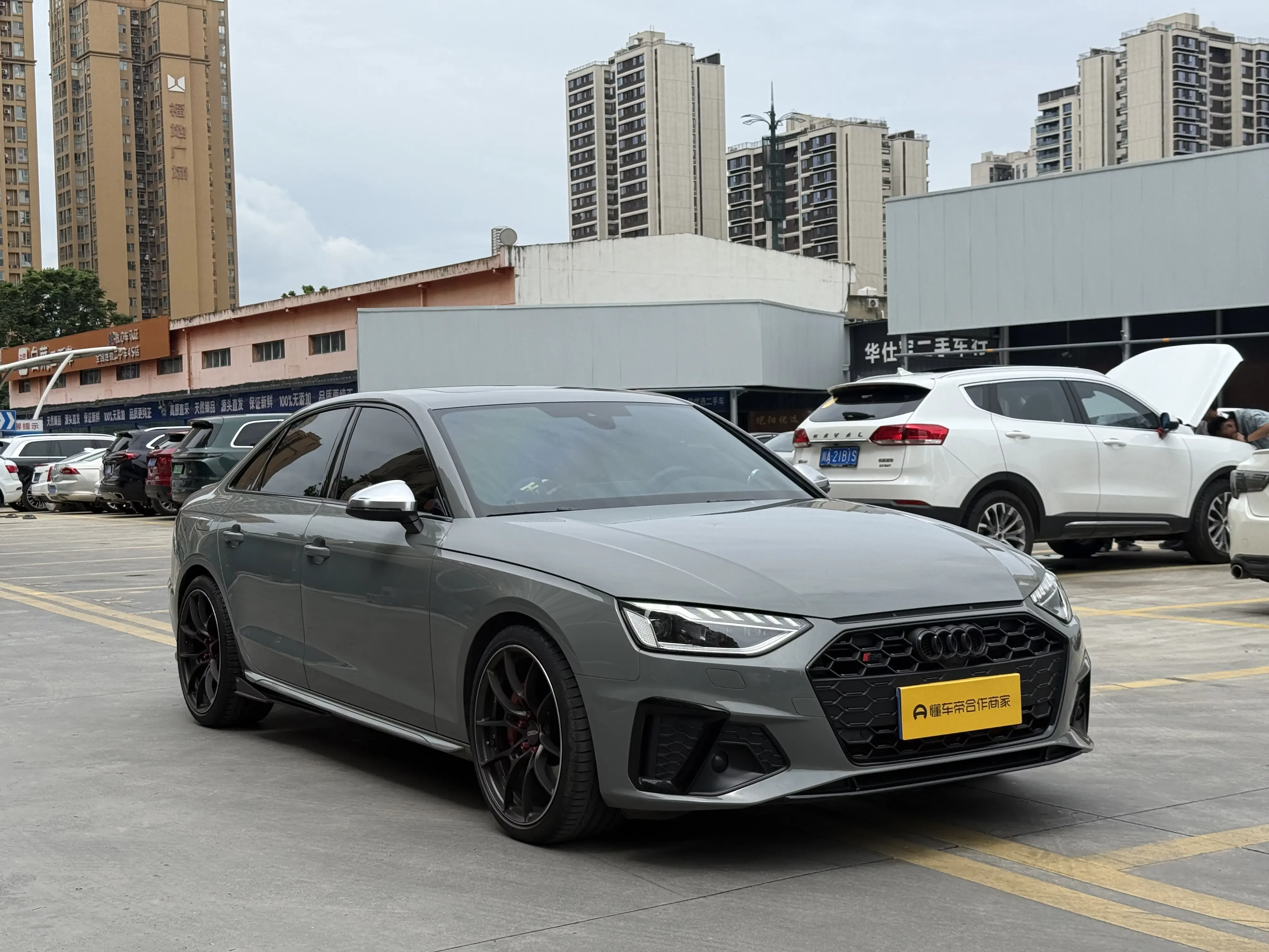 Audi S4