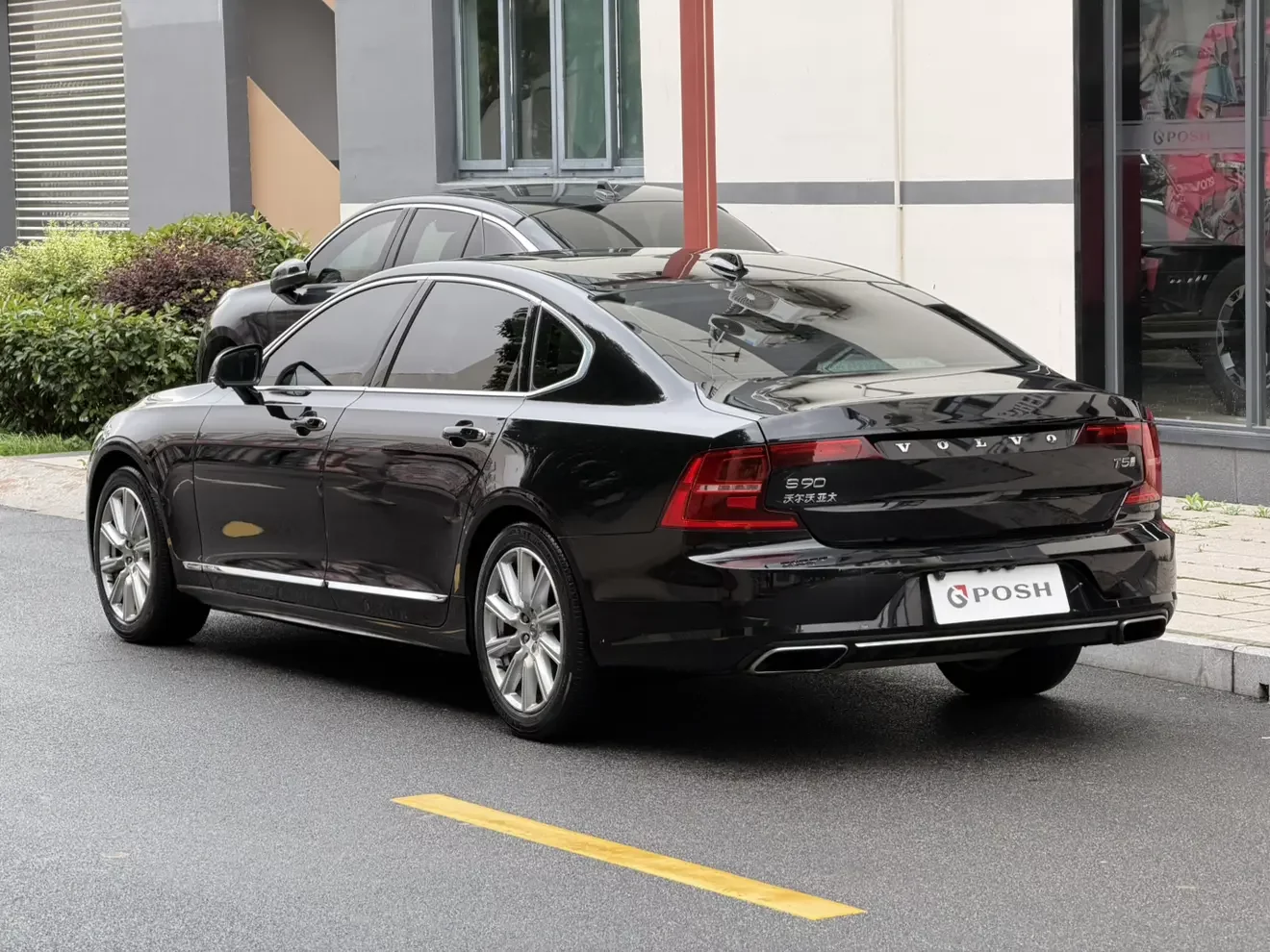 Volvo S90
