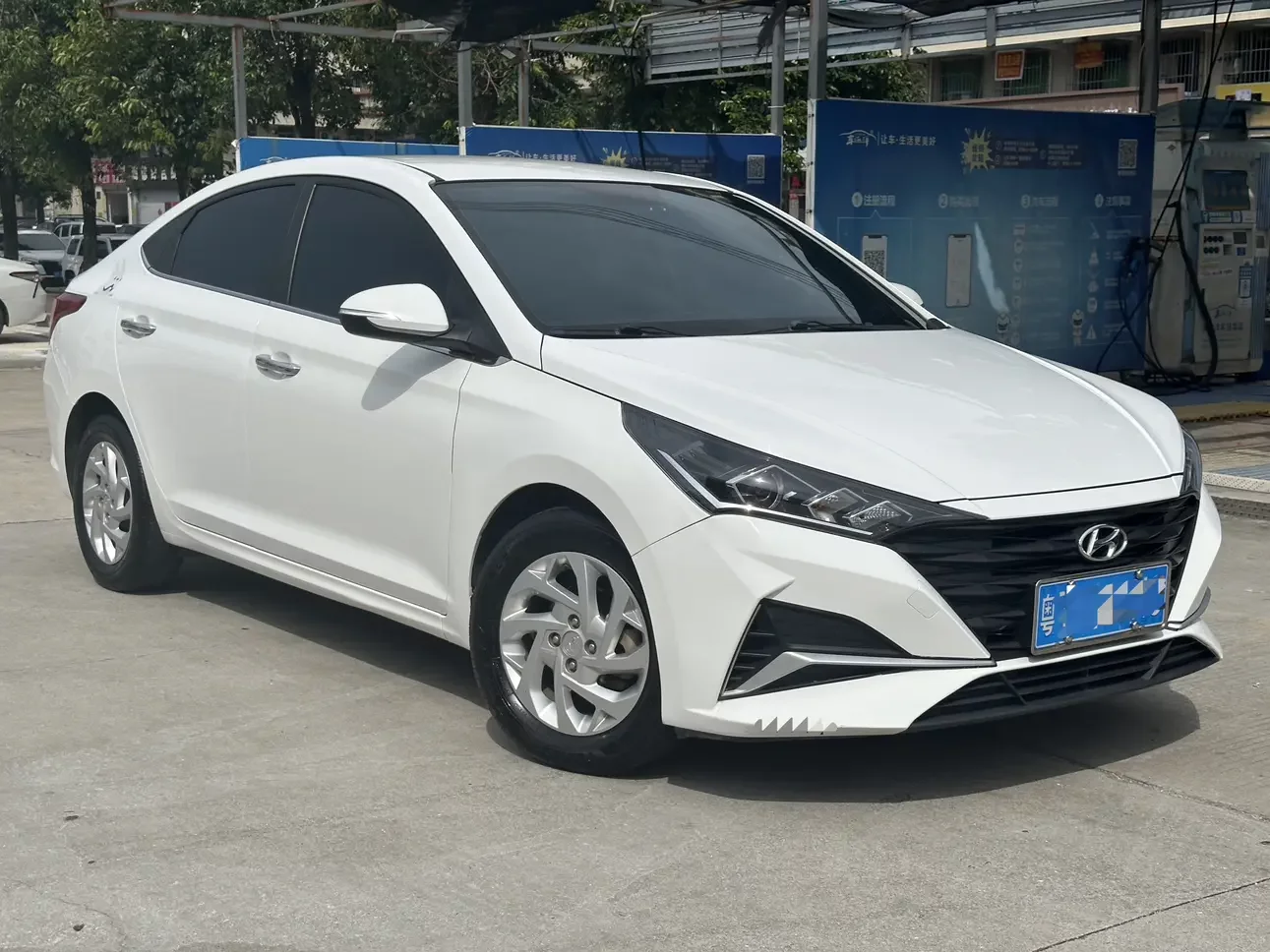 Hyundai Accept