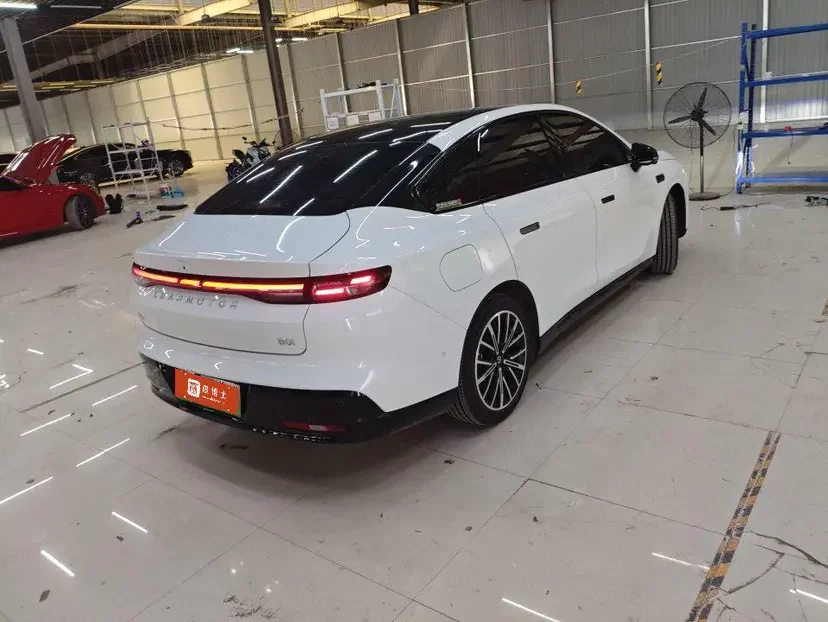 Leapmotor Leap running B01