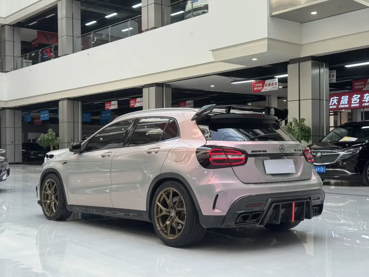Mercedes-Benz GLA AMG
