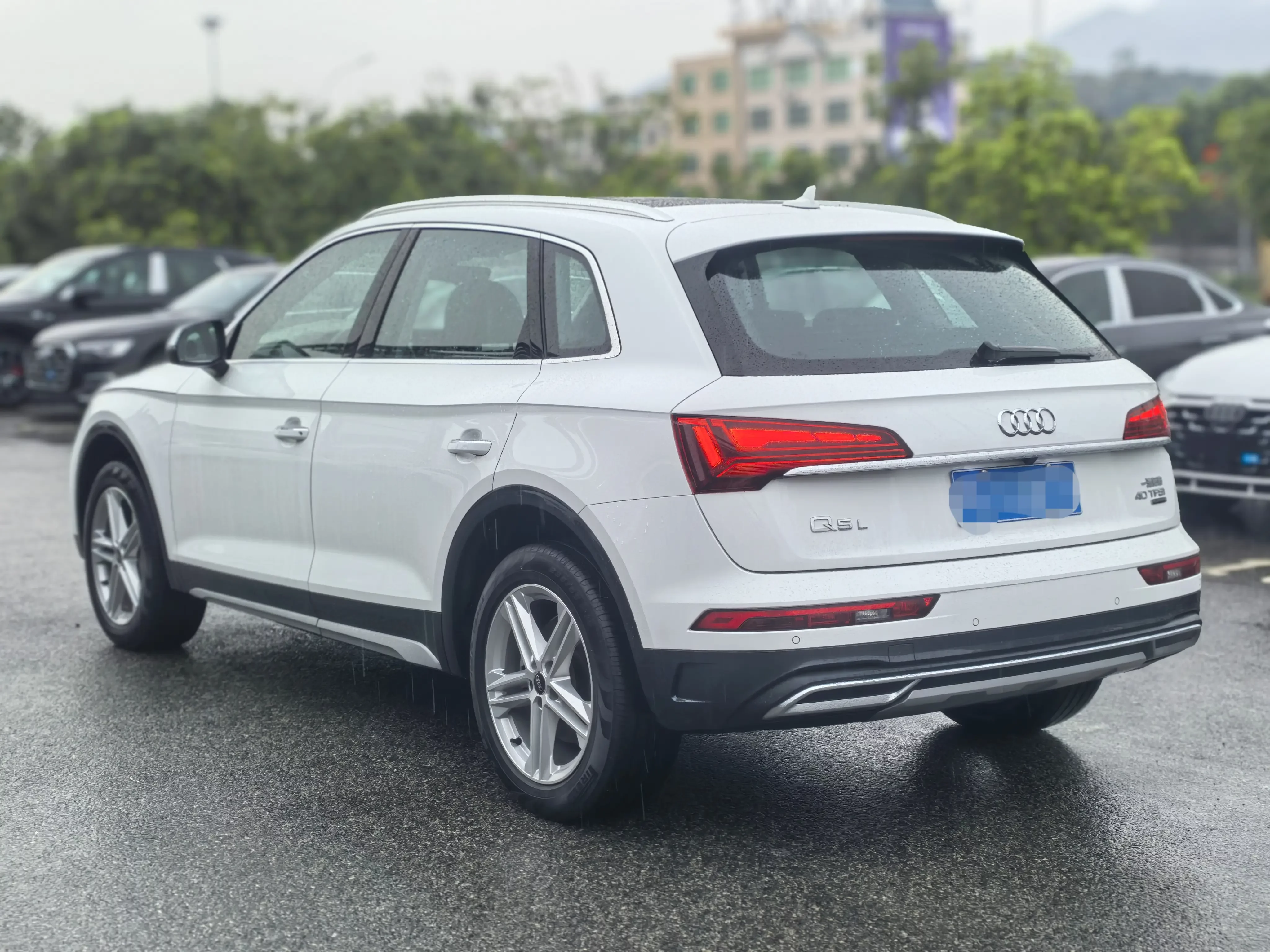 Audi Q5L