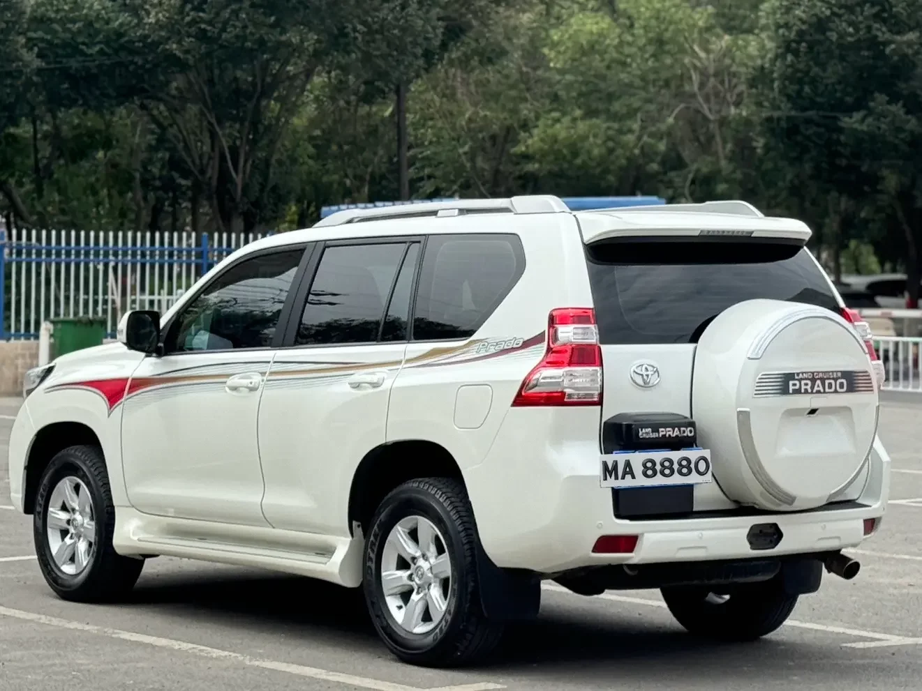 Toyota Prado