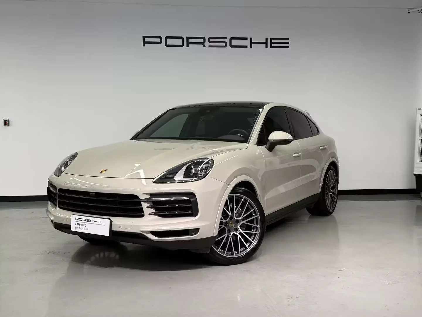Porsche Cayenne Coupe  из Китая
