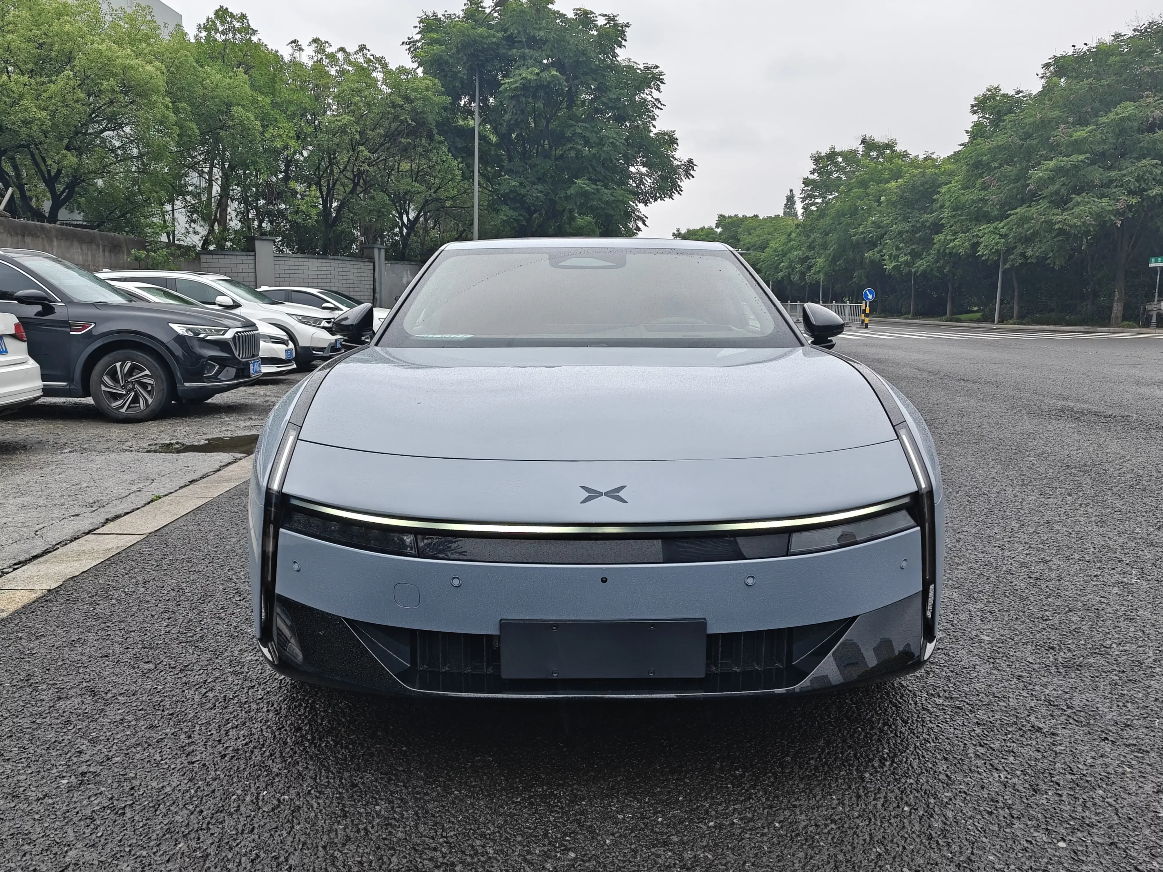 Xpeng P7