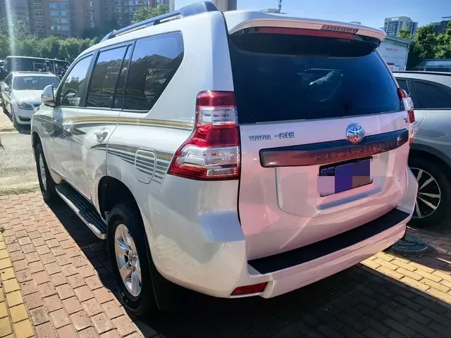 Toyota prado