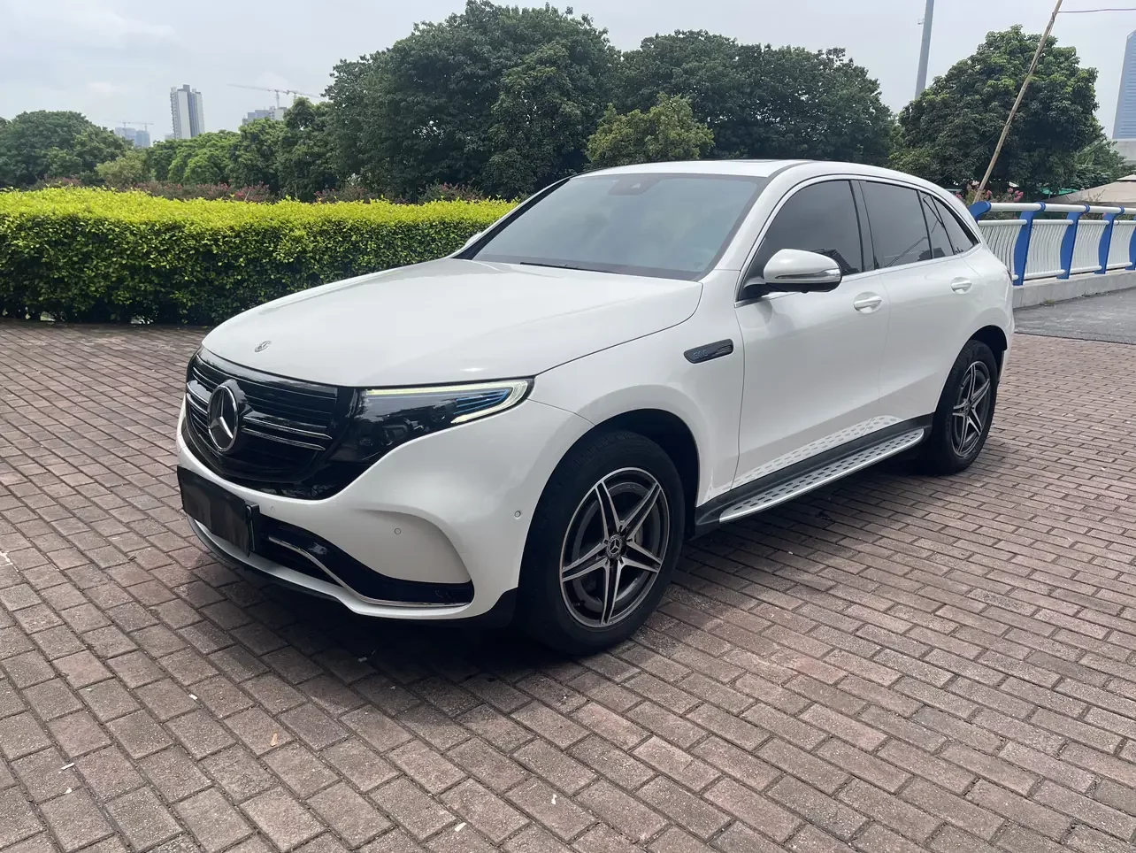 Mercedes-Benz EQC