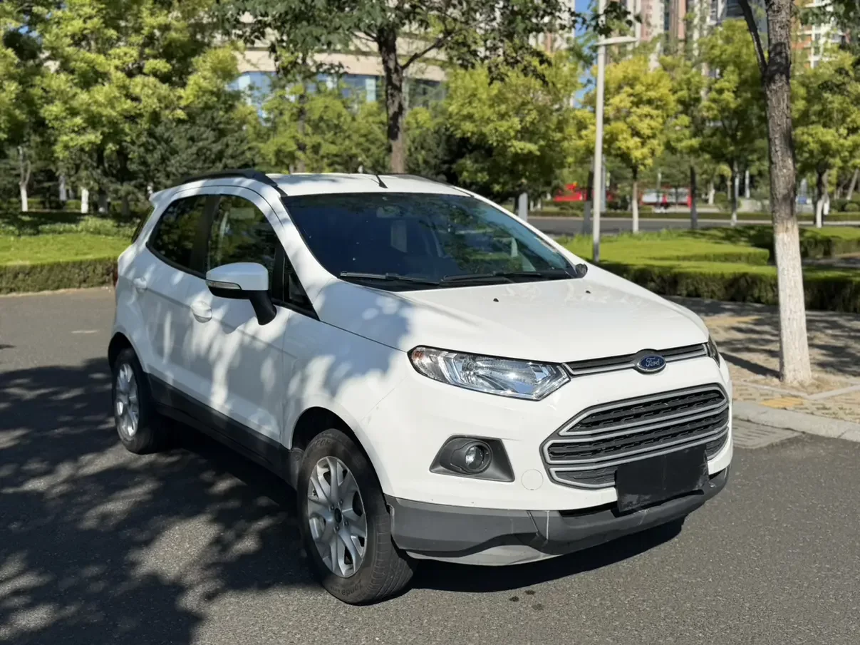 Ford Yibo