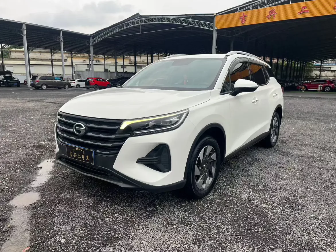 GAC Trumpchi GS4
