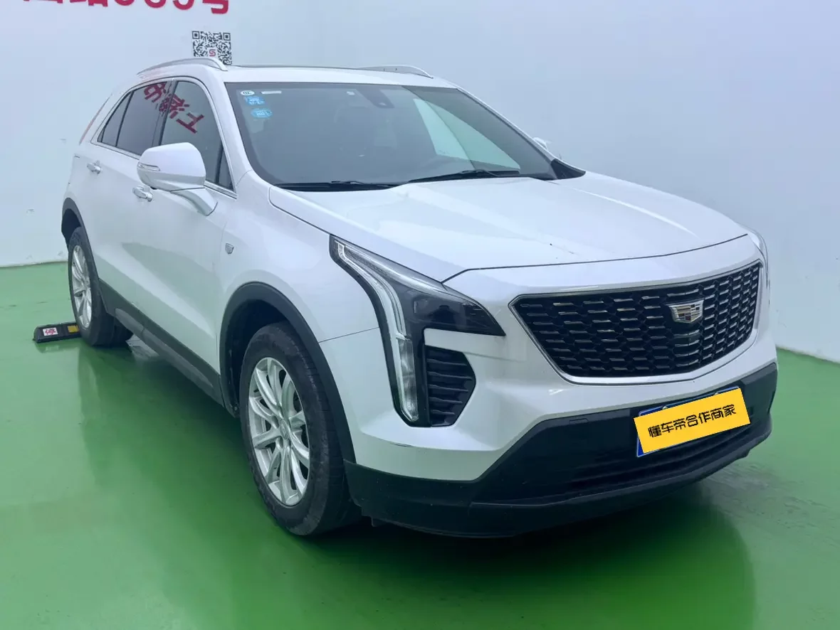 Cadillac XT4
