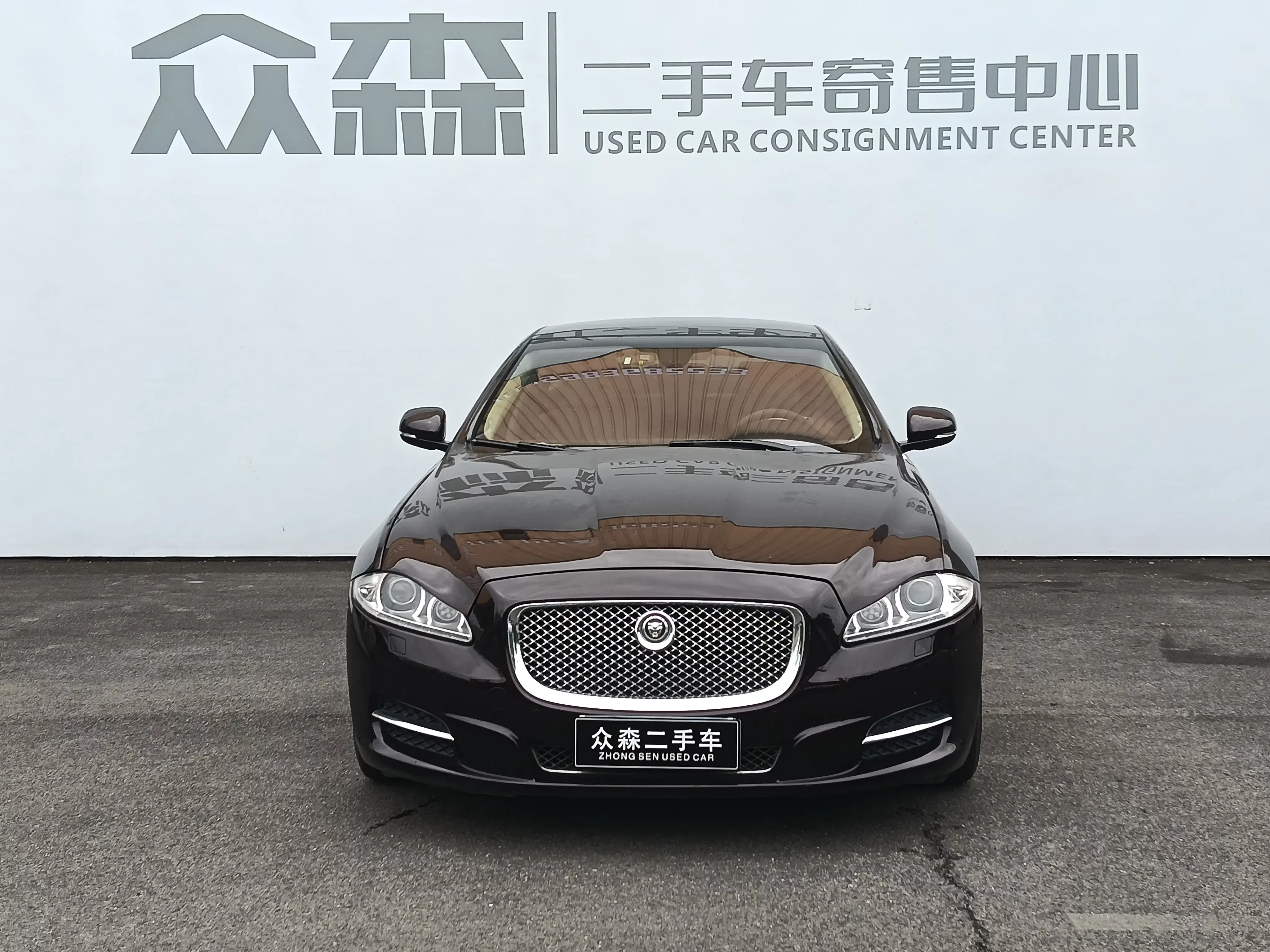Jaguar XJ  из Китая