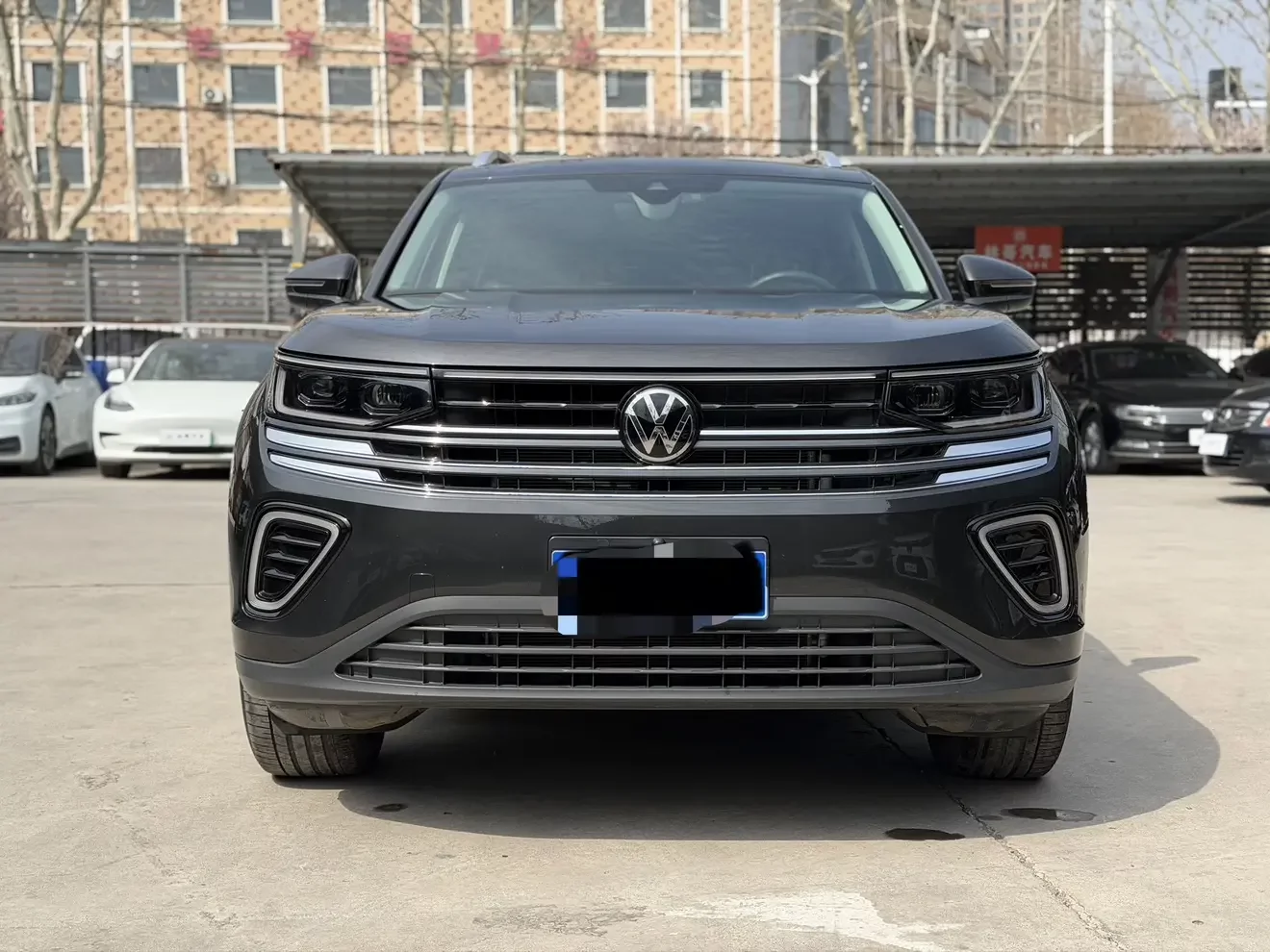 Volkswagen patrol  из Китая