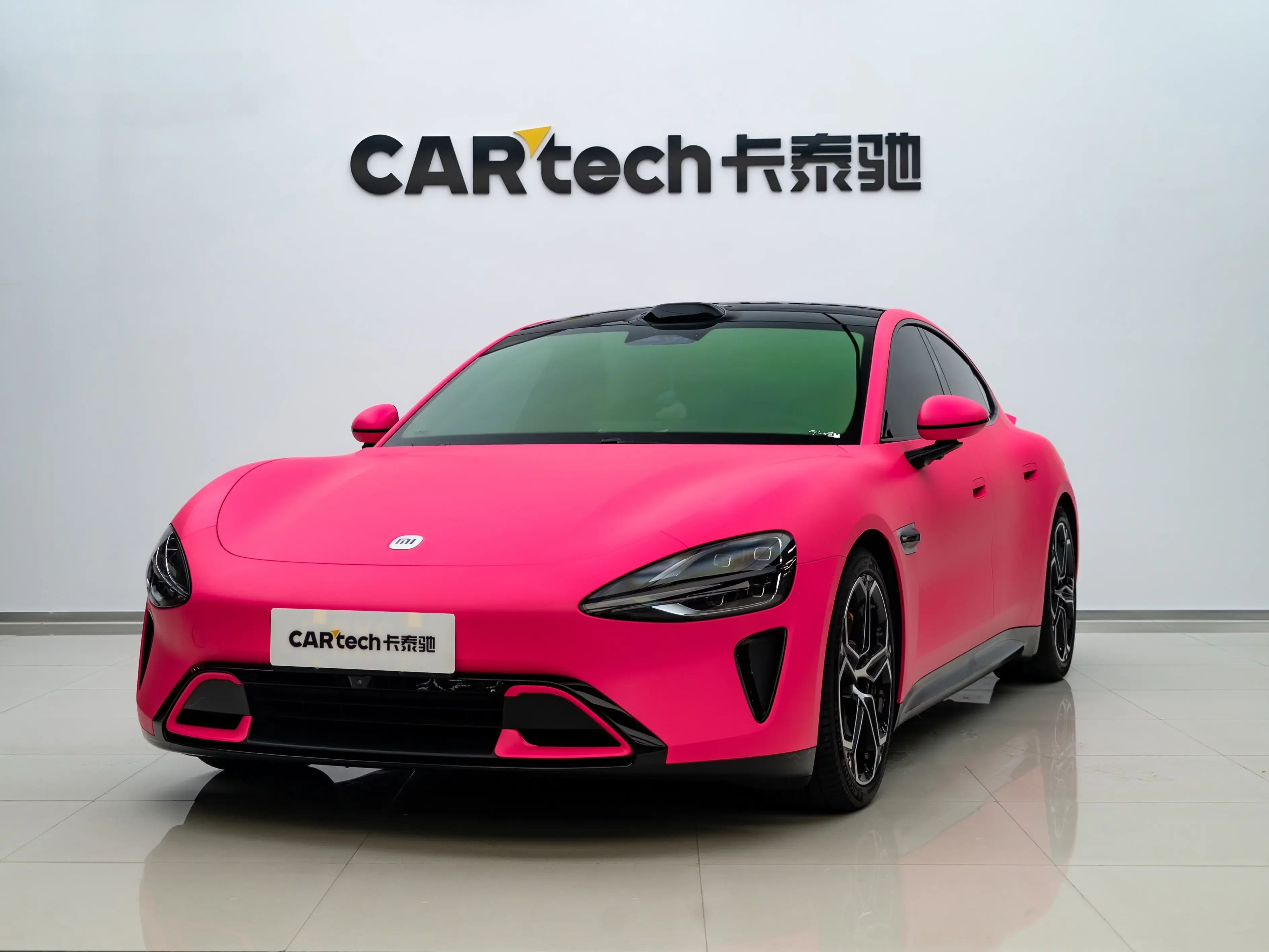 Xiaomi car Xiaomi SU7  из Китая