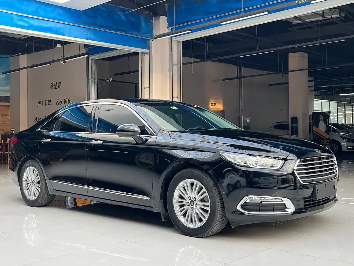 Ford Taurus