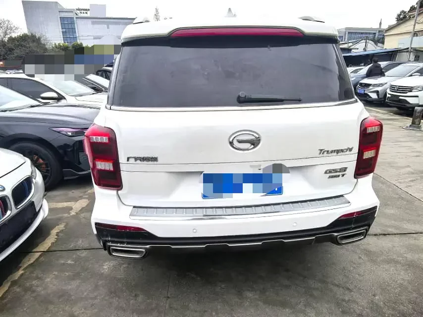 GAC Trumpchi GS8