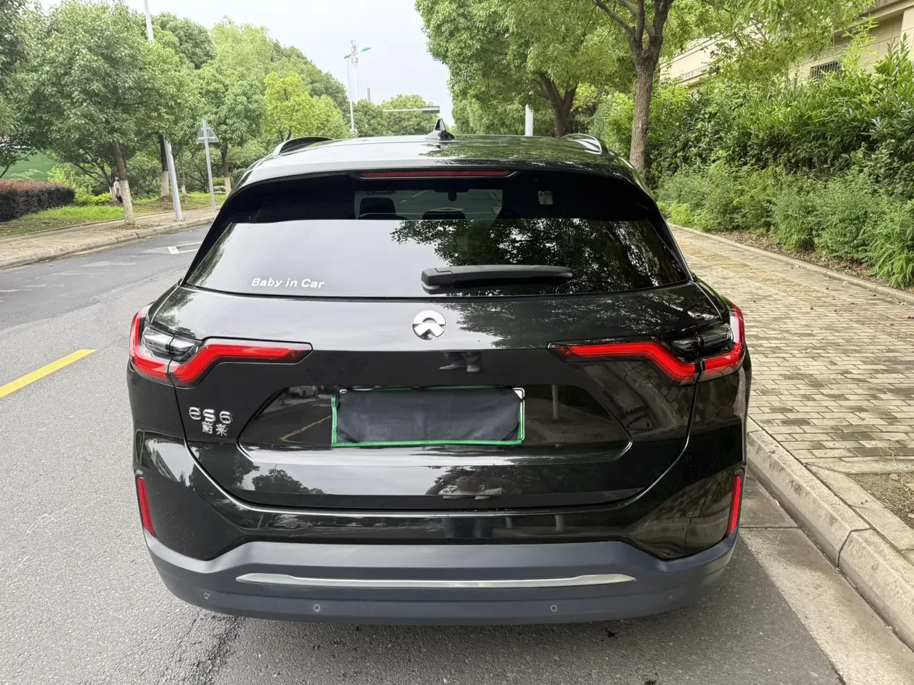 NIO ES6