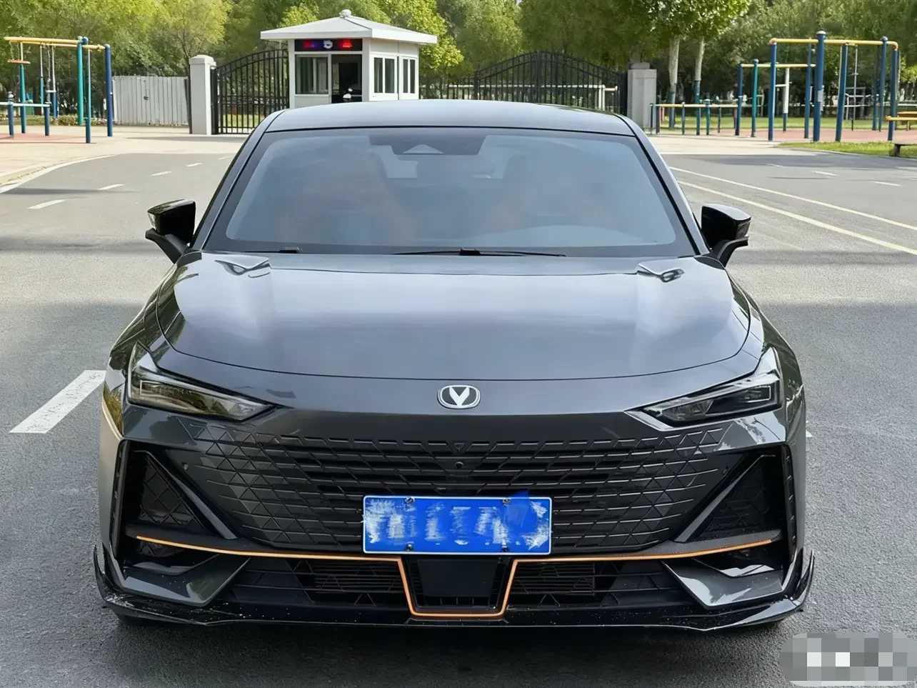 Changan UNI-V