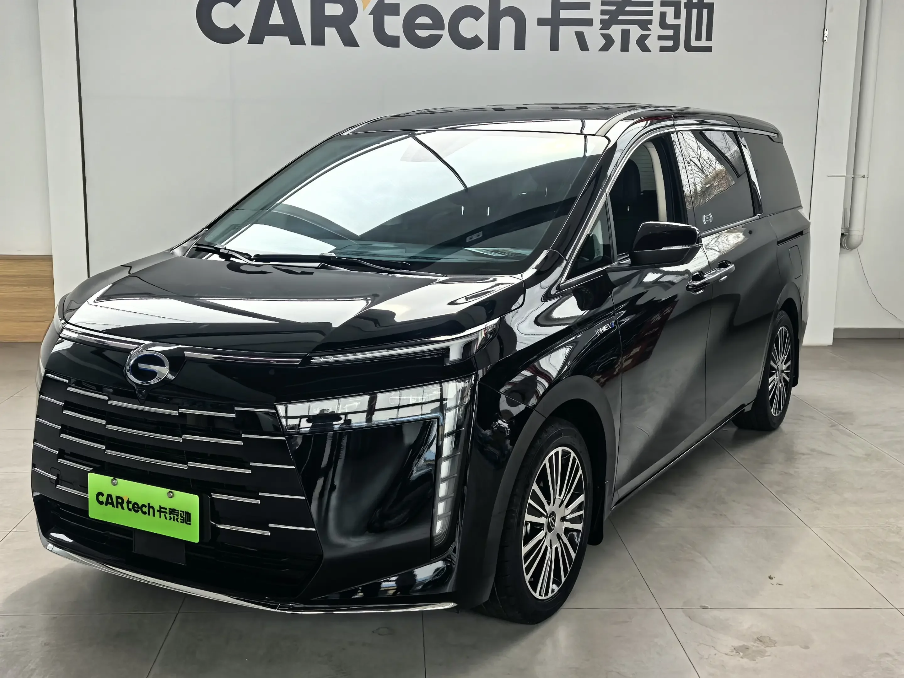 GAC Trumpchi E8 PHEV