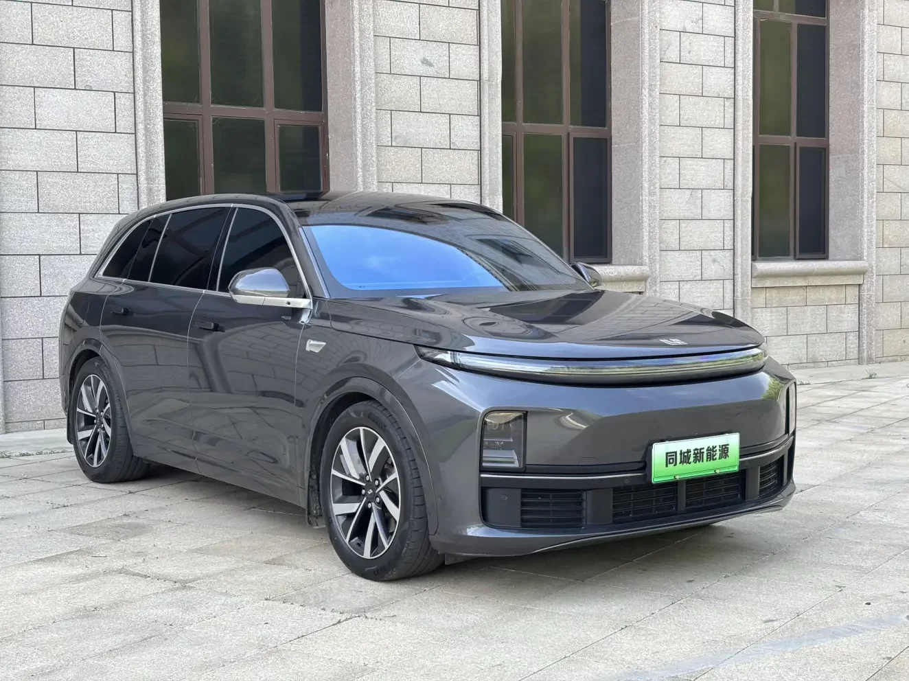 Lixiang L7