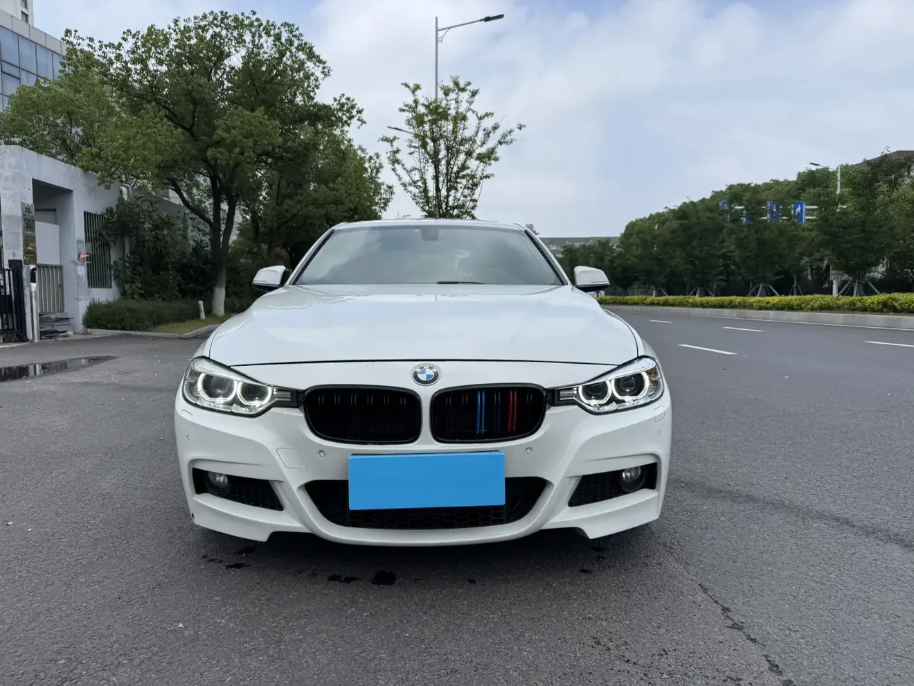 BMW 3 Series  из Китая