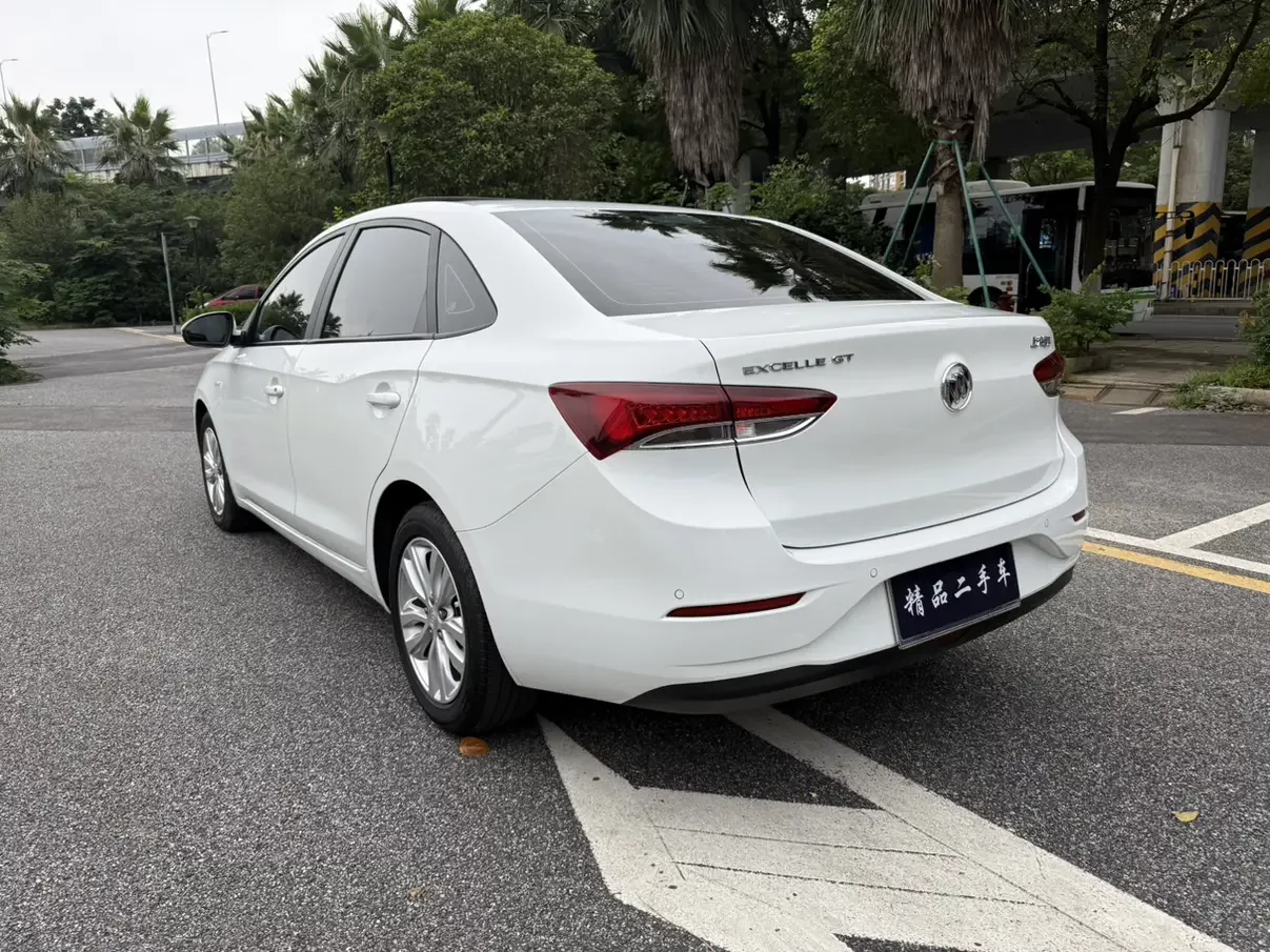 Buick Yinglang