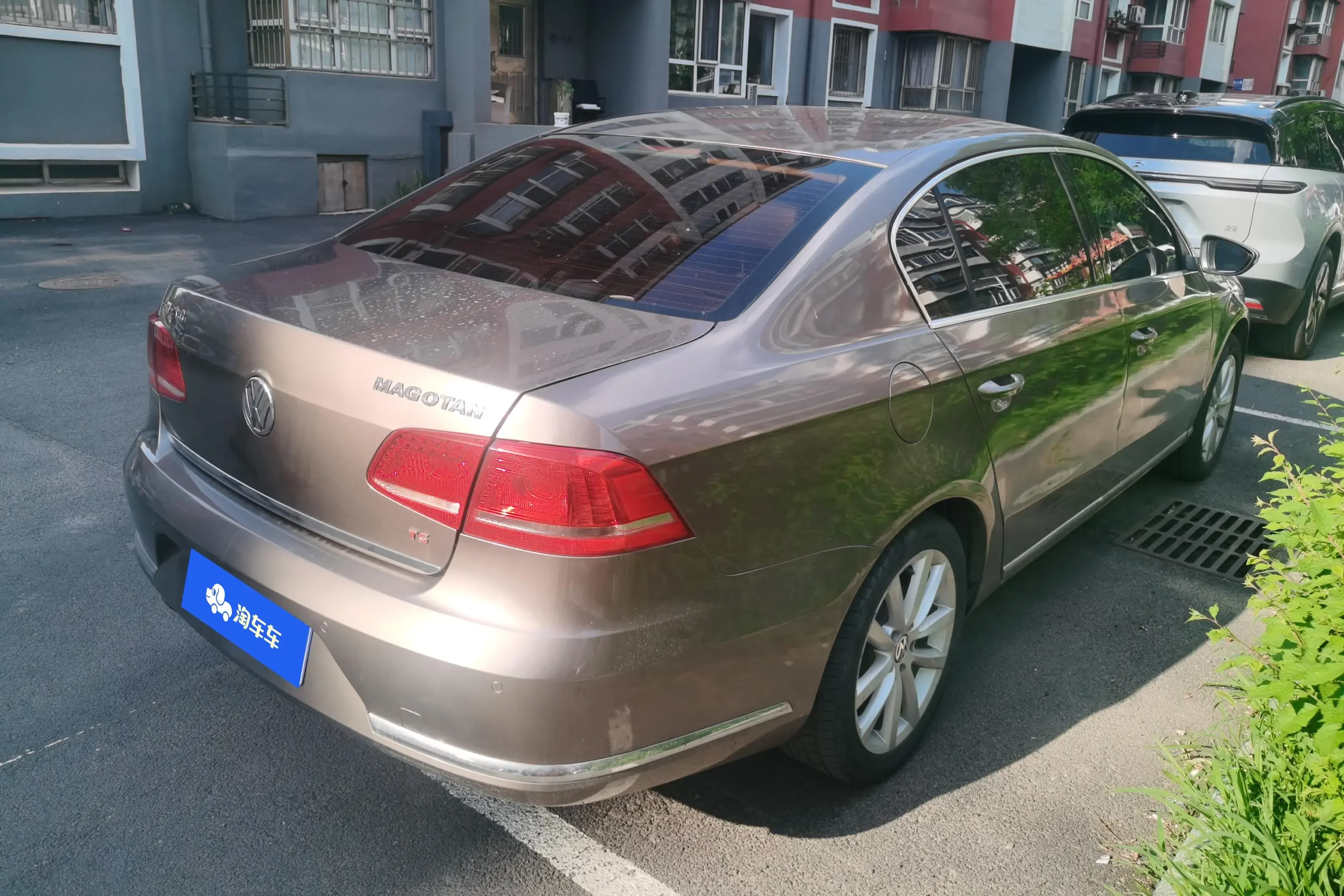 Volkswagen Magotan