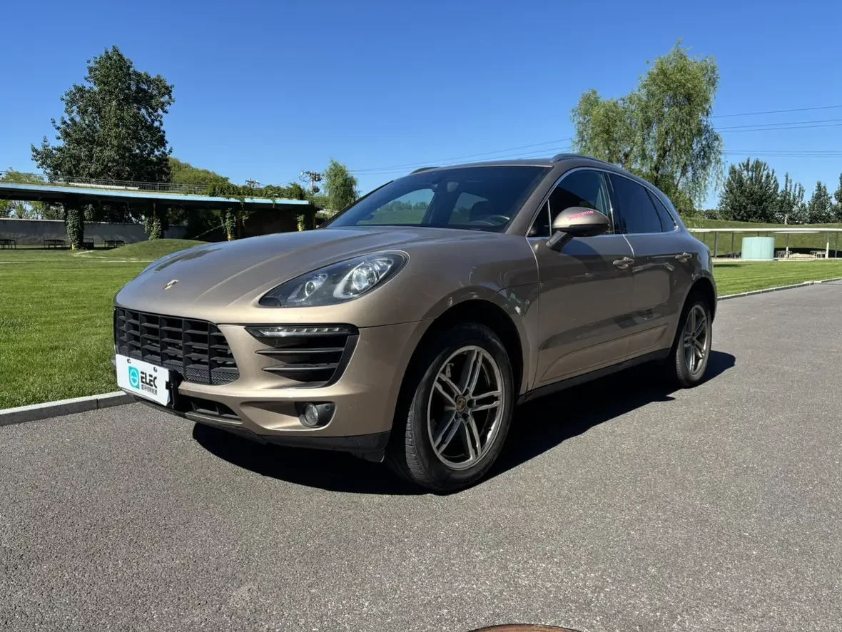 Porsche Macan