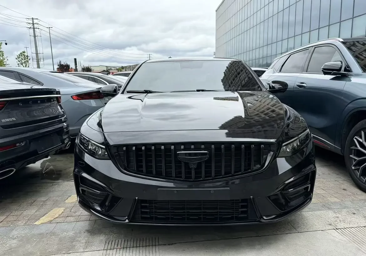 Geely Xing Rui Preface  из Китая