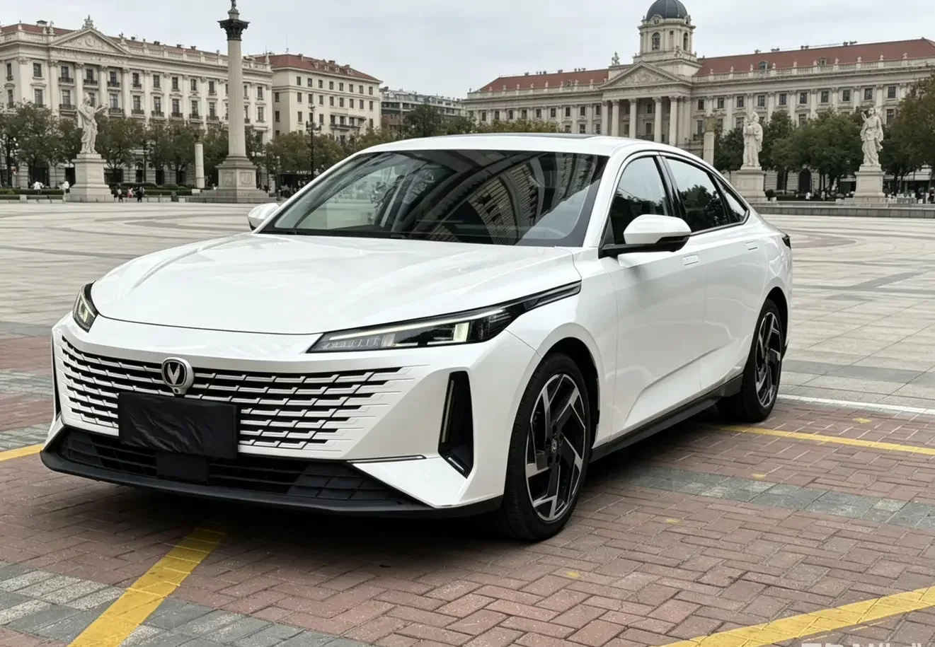 Changan Yida  из Китая